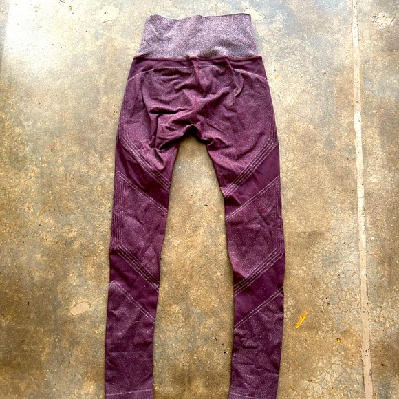 Limited Edition Maroon Sparkle Tights - Picture 3 of 5